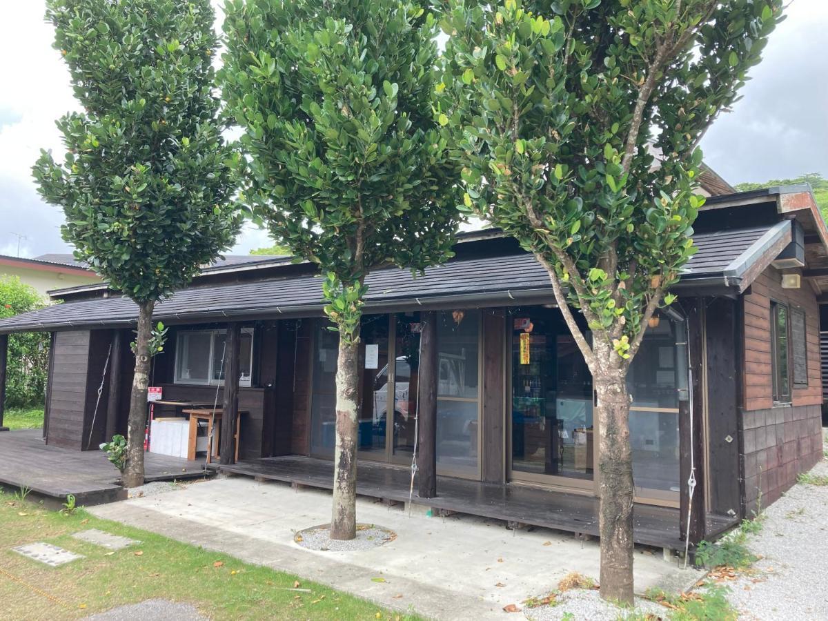 Ｐｅｎｓｉｏｎ　Ｓｈｉｍａｋａｚｅ Hotel Мотобу Екстериор снимка
